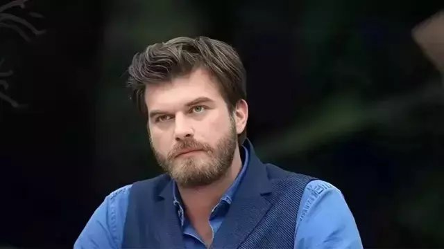 Sürpriz Bir Dönüşüm ve Modellik