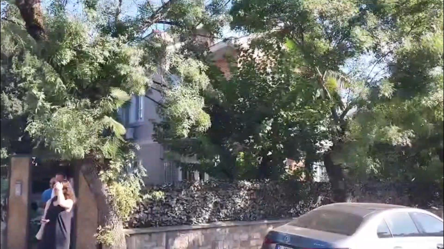 Gözaltına alınan avukat Rezan Epözdemir'in ofisinde arama yapıldı