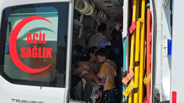 Kayseri'de 14 katlı binada yangın! Mahsur kalanlar kurtarıldı