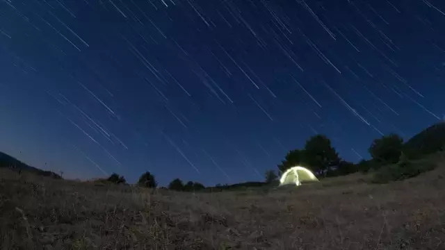 Perseid meteor yağmuru Türkiye semalarında büyüledi