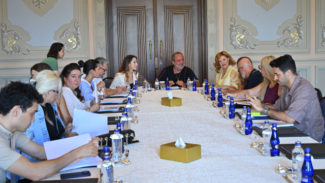 Eda Ece, Sumru Yavrucuk ve İbrahim Selim'den yüksek prodüksiyonlu ilk dikey dizi