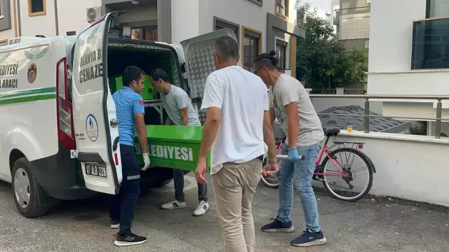 Emlakçıyı arayıp 'Arkadaşımı öldürdüm' diyen şüpheli kalacak yer ararken yakalandı