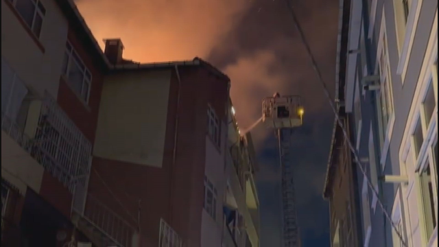 Beyoğlu'nda Yangın ve Tüp Patlaması