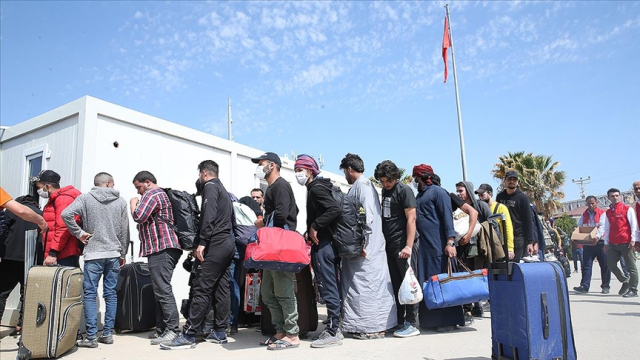 Bakan, ülkesine dönüş yapan Suriyeli sayısını açıkladı
