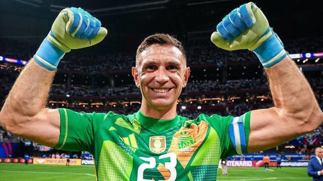 Emiliano Martinez'in piyasa değeri ne kadar? Emiliano Martínez Galatasaray'a gelecek mi?