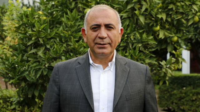 CHP'de savunması istenen Gürsel Tekin, Özgür Özel'den randevu isteyecek