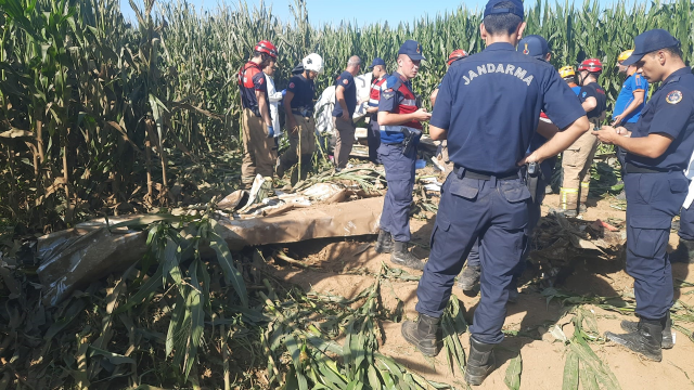 İzmir'de eğitim uçağı düştü! Pilot adayı hayatını kaybetti