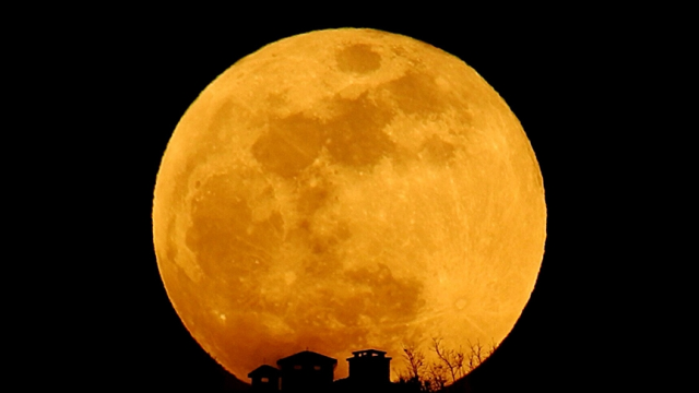 Gökyüzü kızıla bürünecek, 'Kanlı Ay' Türkiye semalarında da görülebilecek