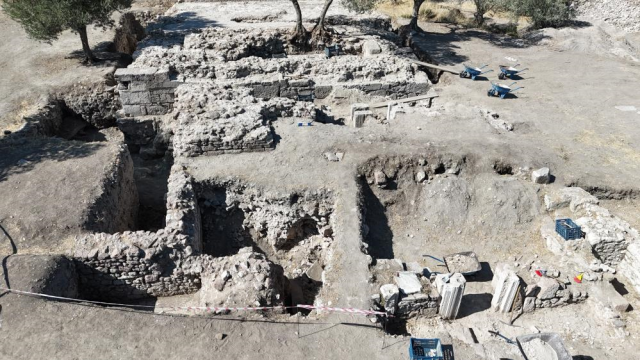 Çanakkale'de heyecanlandıran keşif! 1700 yıllık yerden ısıtma sistemi bulundu