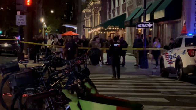 Trump'a gittiği restoranda protesto şoku, hemen talimat verdi