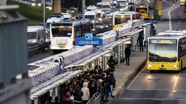 İBB yönetimi toplu taşımaya yüzde 30 zam talep etti