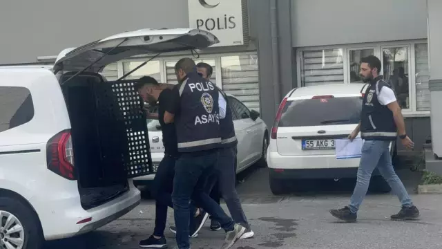 Evlatlarını Okula Götüren Baba, Hızlı Sürücüyü Uyardığı İçin Darp Edildi
