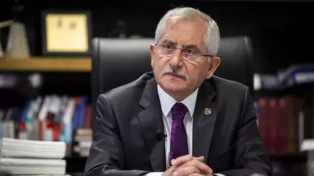 Dönemin YSK Başkanı Sadi Güven