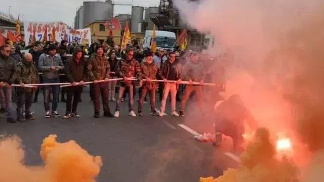 Ravenna limanında kamyonların girişine izin verilmiyor