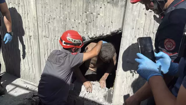 Mahsur kalan kişinin sağlık durumuna müdahale edildi