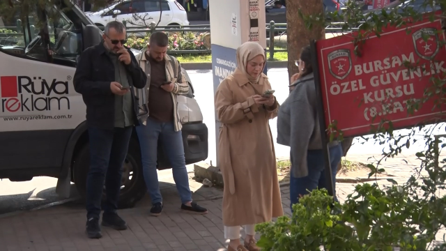 زلزال بقوة 5 درجات في مرمرة! هلعٌ شديد في إسطنبول