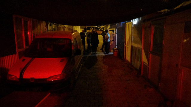 Tuvaletteyken hayatının şokunu yaşadı