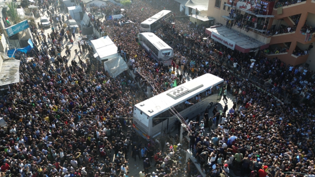 İsrail'in serbest bıraktığı Filistinli esirler Gazze'de