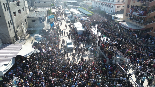 İsrail'in serbest bıraktığı Filistinli esirler Gazze'de