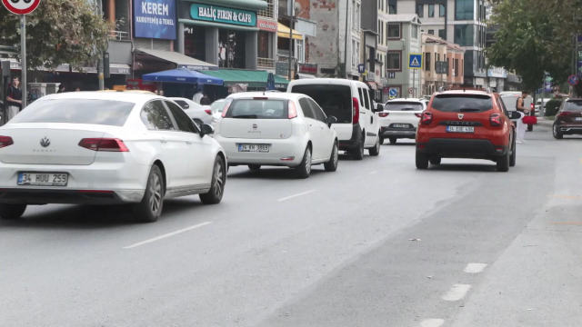 Aracından inene 180 bin TL ambulansa yol vermeyene 46 bin TL ceza geliyor