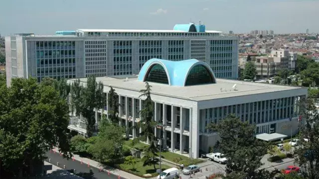 İBB'ye yolsuzluk soruşturması: 200'den fazla çalışan ifadeye çağrıldı
