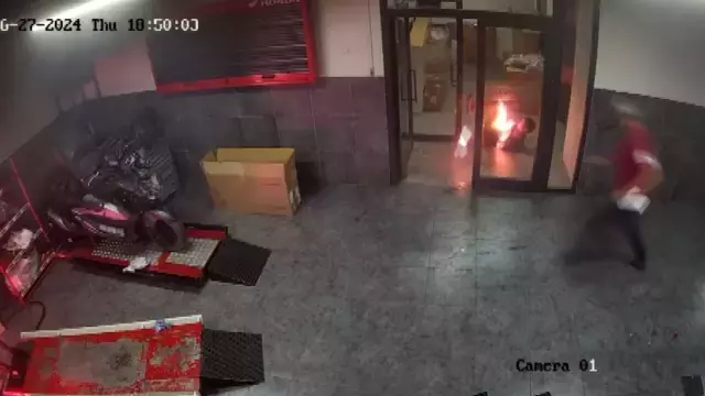 Görüntü Türkiye'den: 16 yaşındaki çocuk, 15 yaşındaki iş arkadaşını ateşe verdi