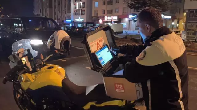 Sahte çakarlı araçla karakola gitti! Üstelik ehliyetsiz