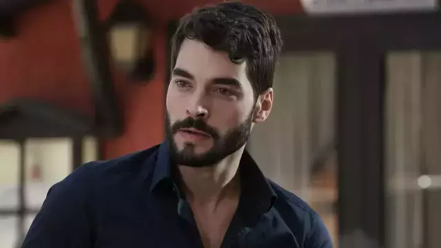 Akın Akınözü cenaze töreninde