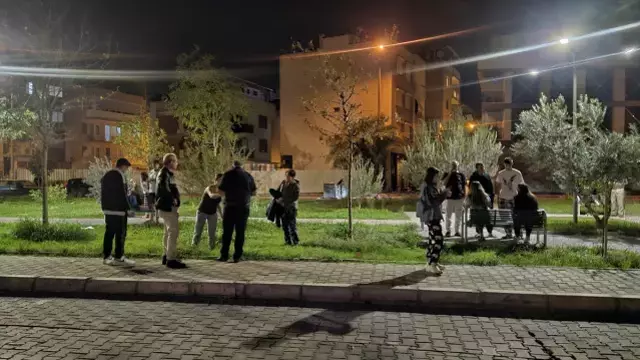 Balıkesir Sındırgı'da 6.1 büyüklüğünde deprem