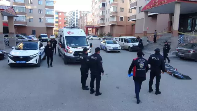 Tahliye sonrası vahşet! Kovaladığı kadını öldürüp kafasına sıktı