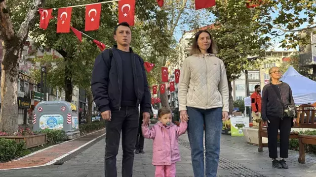 Saat 9'u 5 geçe Türkiye'de hayat durdu
