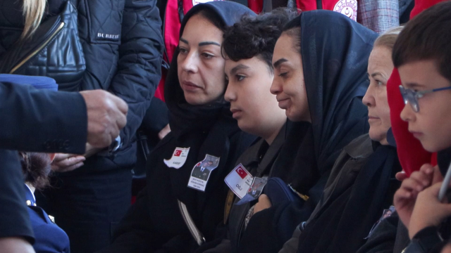 Şehit Pilot Yarbay Gökhan Korkmaz'ın oğlundan babasını ebediyete böyle uğurladı