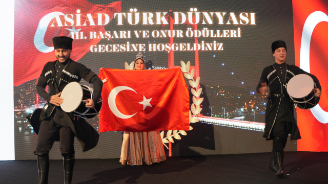 ASİAD Türk Dünyası Başarı Ödülleri sahiplerini buldu