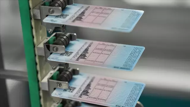 Sürücülere müjde! Ehliyetler arası geçişte zorlayıcı şart ortadan kalkıyor