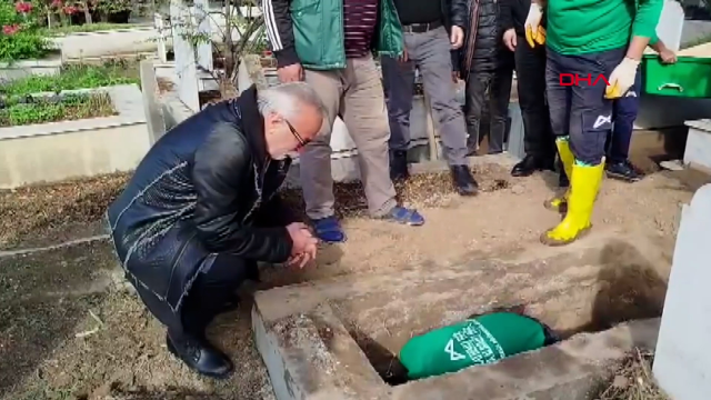 Oyuncu Levent Özdilek'in acı günü! Gözyaşlarına boğuldu