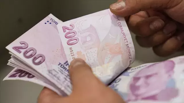 Asgari ücrette ikinci toplantı bugün saat 14.00'te! İşte masadaki zam senaryoları