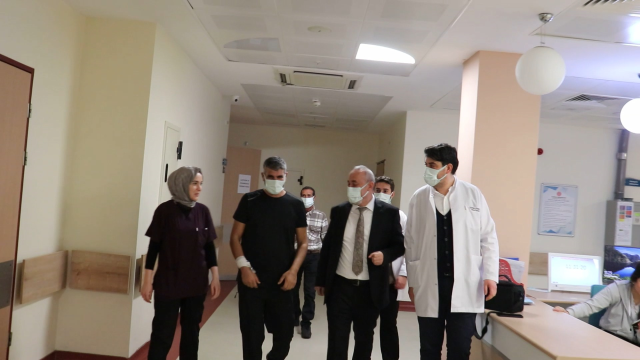 Eşine karaciğerini bağışlayan koca: Canımdı, ciğerim oldu