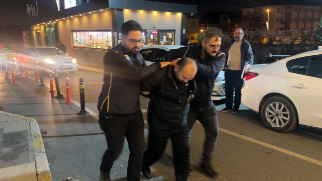 İstanbul'da yılbaşı öncesi DEAŞ operasyonu: 115 şüpheli gözaltında