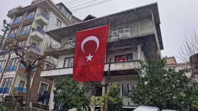 Şehit polis Külünk'ün acı haberi ailesine verildi: Emekliliği gelmiş, 1 yılı geçmişti