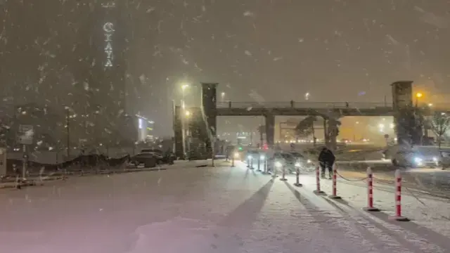İstanbul'da kar yağışı başladı