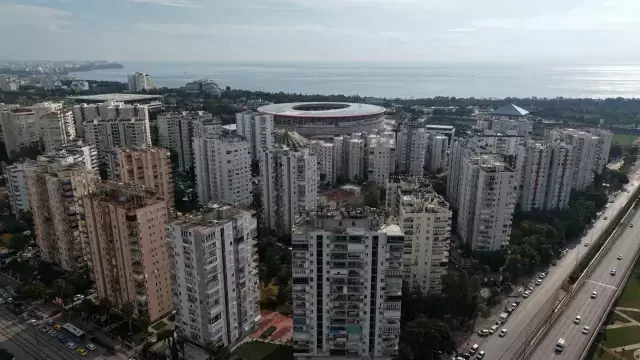 10 bin konut, lüks oteller, stadyum var! Ailesinde o isim olanlar 'mirasçıyım' diye geliyor