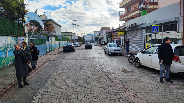 Öğretmene okulun önünde dehşeti yaşattı! Önce yumruk attı sonra ateş etti