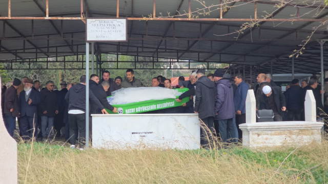Ablasının tabancayla öldürdüğü Eylül son yolculuğuna uğurlandı