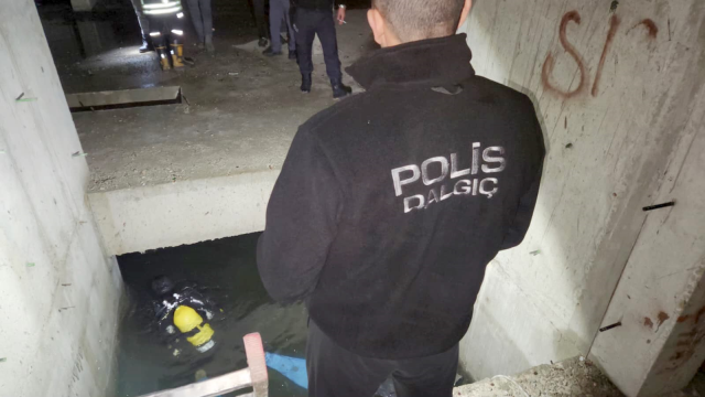 Yağışla su dolan bodrum kata düştü, hayatını kaybetti