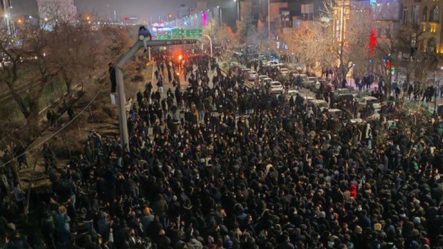 İran'da 7 bin kişinin öldüğü olayların altından onlar çıktı! Çok konuşulacak itiraf