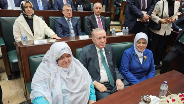 Cumhurbaşkanı Erdoğan'dan Mihalgazi Belediye Başkanı Zeynep Güneş'i ağlatan sözler