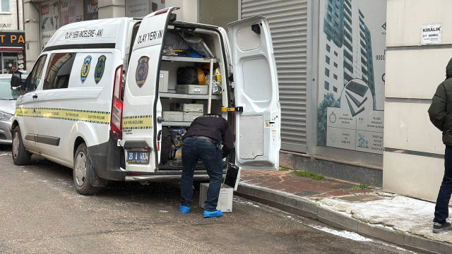 Korkunç olay! 7'inci kattan atladı, evinde ceset bulundu