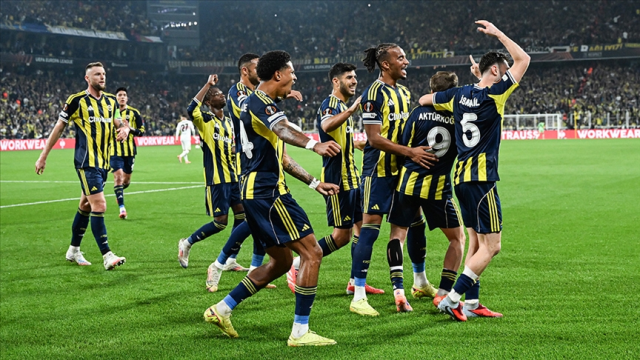 Fenerbahçe 11'i! TFF Esame Fenerbahçe Gaziantep maç kadrosu ilk 11'ler belli oldu mu? FB Gaziantep maç kadrosu ilk 11!