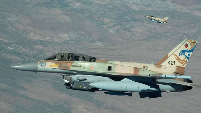 İsrail ordusu: İran semalarında bir savaş uçağımıza karadan havaya füze ateşlendi