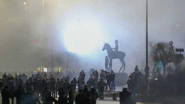 Kazakistan'ın Türkiye büyükelçisinden bomba iddia: Ülkeyi karıştırmak için özel ekipler devreye sokuldu